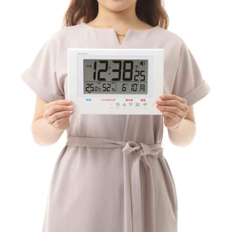人気ブランドをMAG(マグ) 掛け時計 電波時計 ホワイト ガードマン デジタル 環境目安表示機能付き 置き掛け兼用 曜日表示 温度 日付 湿度 W- 78 制服、作業服